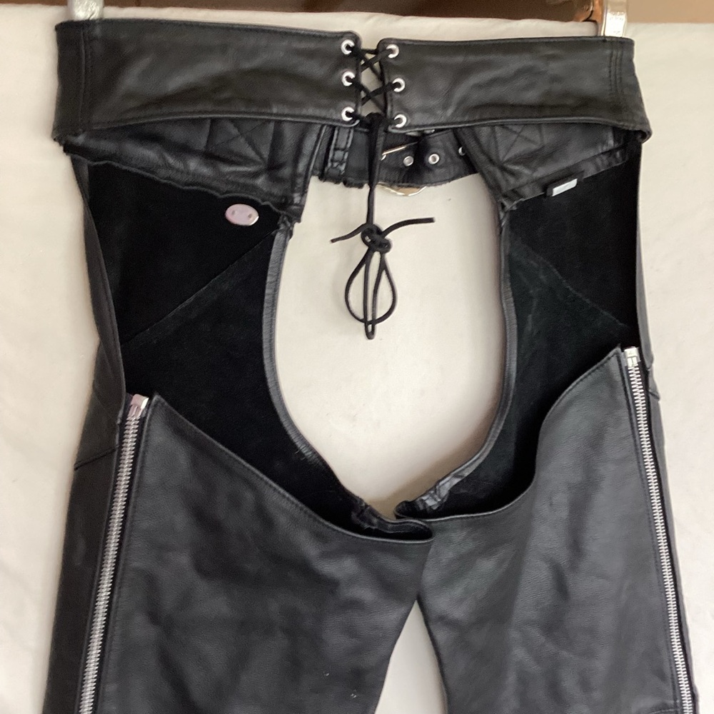 Harley Davidson motorcycles black leather chaps made in USA size large - Picture 13 of 15